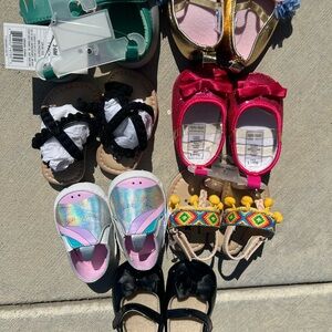 7 SETS OF NEW BABY GIRL SHOES (size 1,2) spring styles